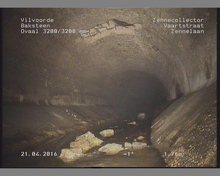 Overkluisde waterloop gemetseld 3200 mm doorsnede